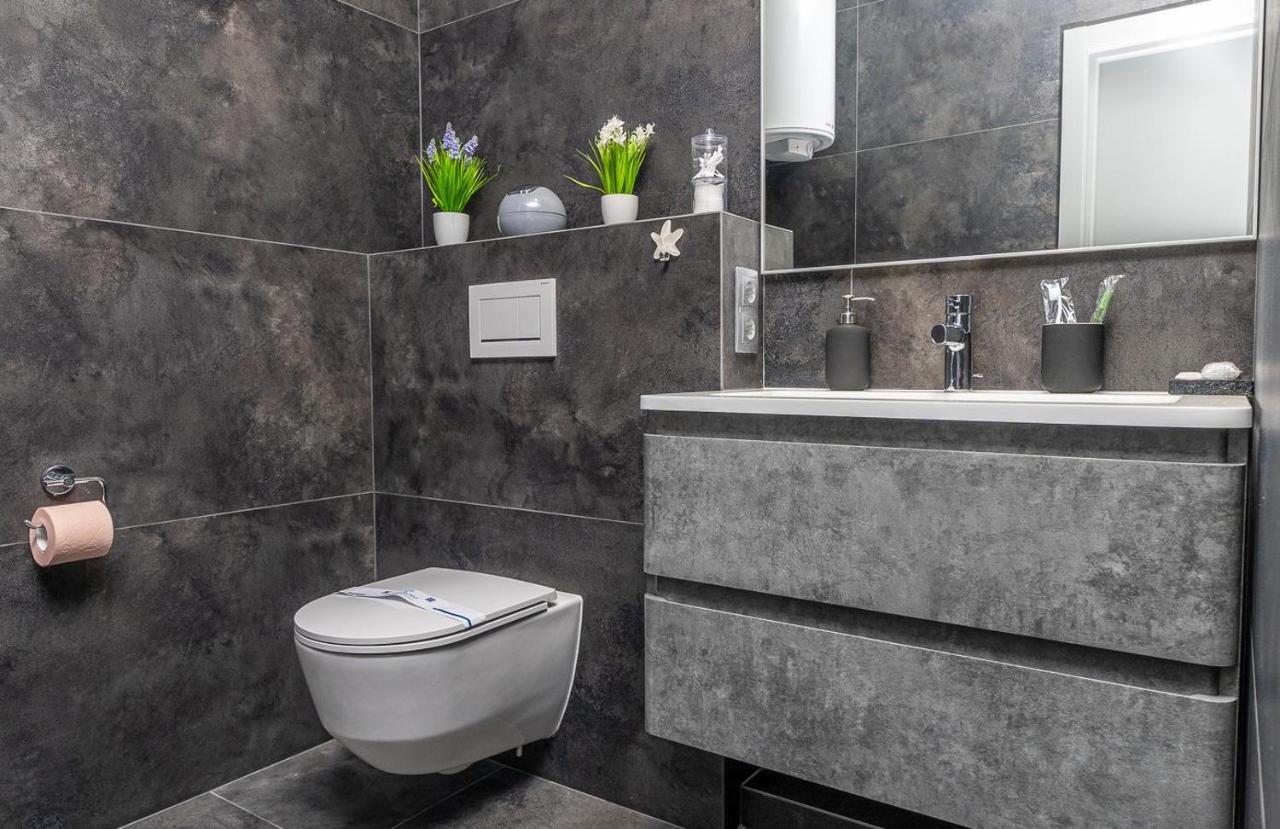 Luxury Apartments Smartplaza Obolon Metro Minskai 키예프 외부 사진
