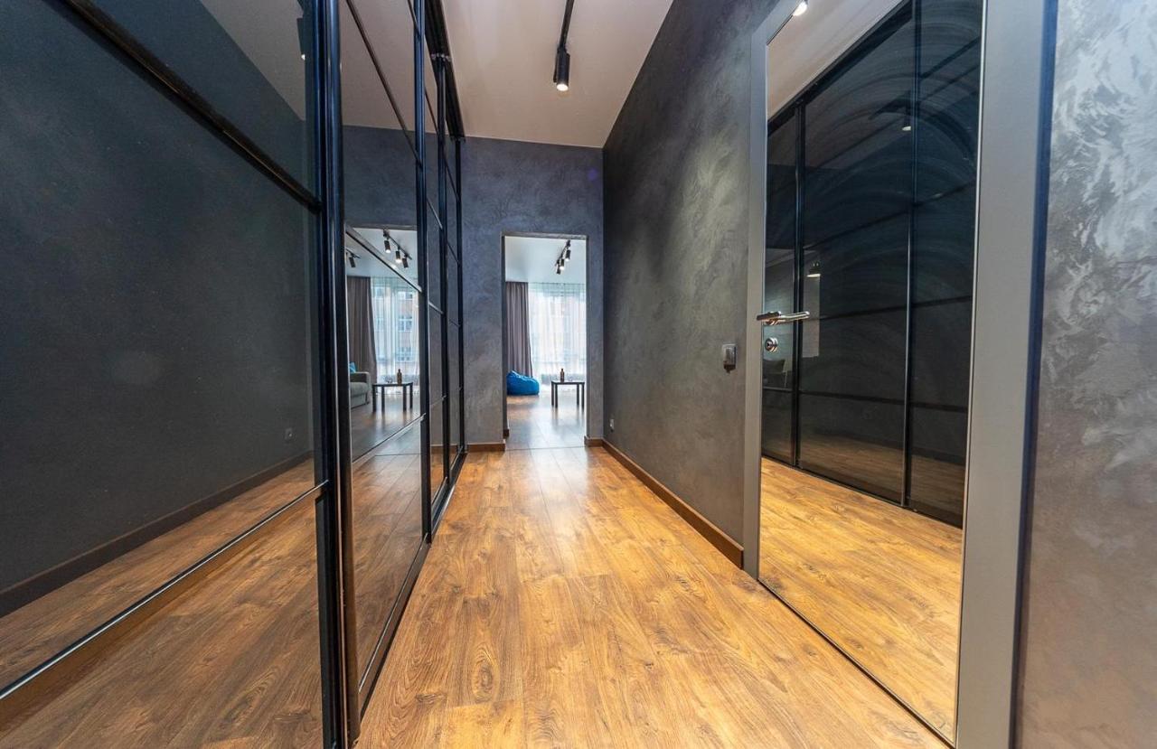 Luxury Apartments Smartplaza Obolon Metro Minskai 키예프 외부 사진