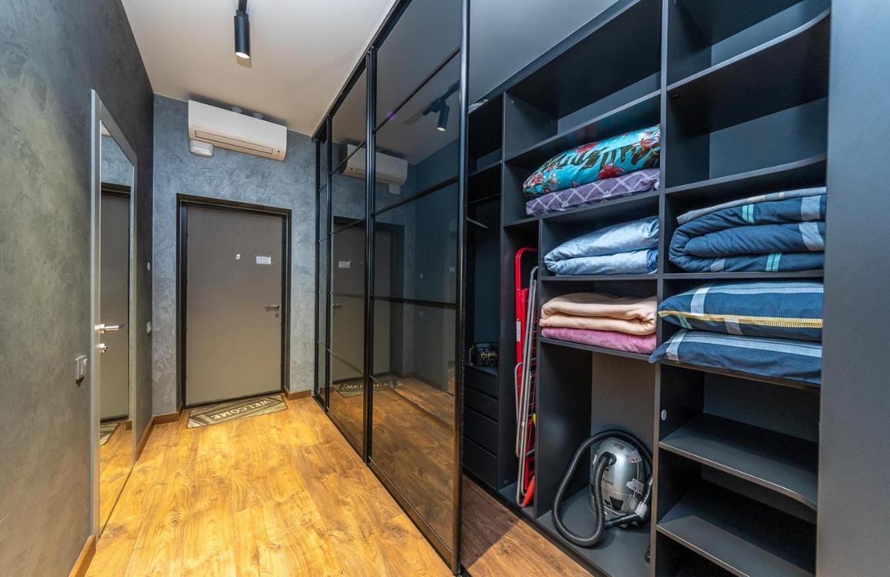 Luxury Apartments Smartplaza Obolon Metro Minskai 키예프 외부 사진